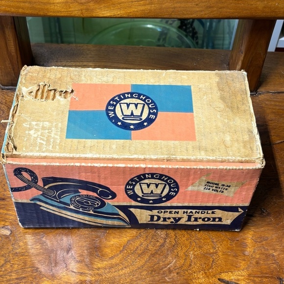 Vintage 50s Westinghouse Dry Iron clothes iron with original packaging - Picture 2 of 15